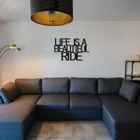 Apartment Bel'orizonte B , Proche Centre Et *